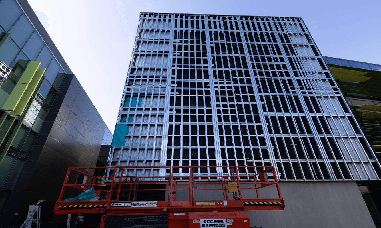 Fiona Stanley Hospital facade installation — view 7, Murdoch, WA — GreenLine Facades