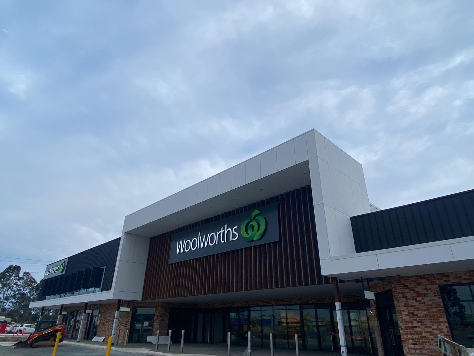 Midvale Central — architectural facade installation by GreenLine Facades, Midvale, WA