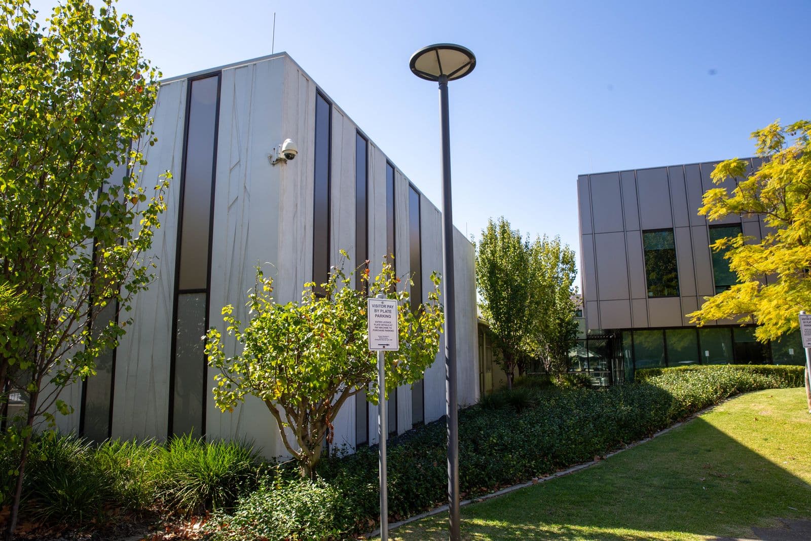 QEII Medical Centre facade installation — view 7, Nedlands, WA — GreenLine Facades